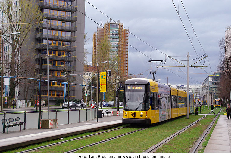 Die Straßenbahn in Dresden Haltestelle Walpurgisstraße