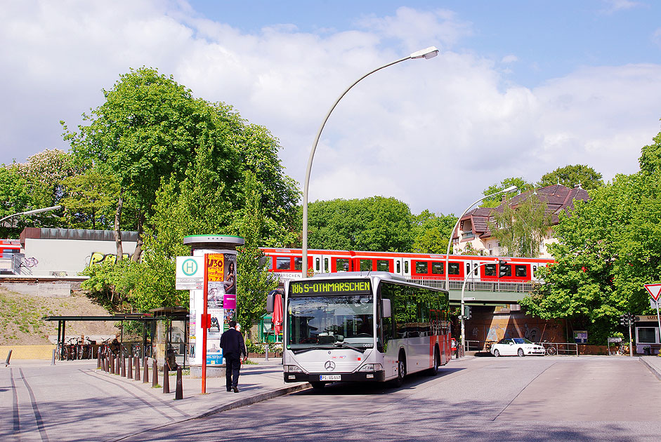 Ein PVG / VHH Bus am Bahnhof Othmarschen in Hamburg