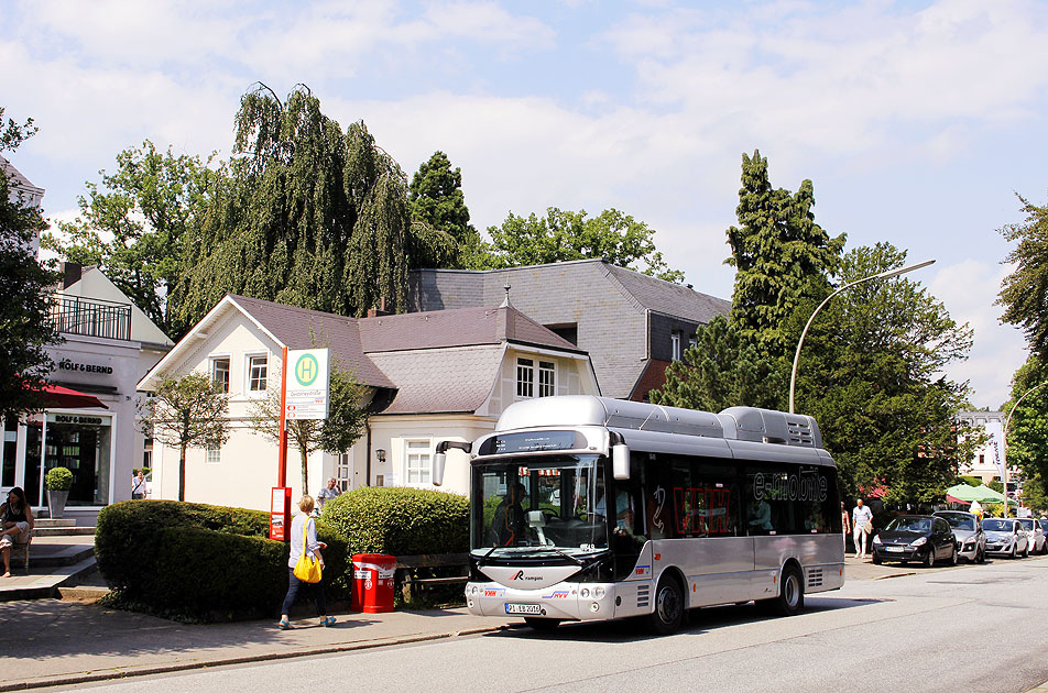 Elektromobilität: Die Bergziege in Blankenese an der Haltestelle Oesterleystraße