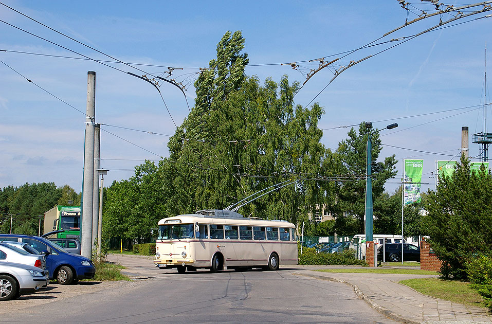 Innovative Elektromobilität in Eberswalde: Skoda 9 Tr Obus in Eberswalde - Am Nordend