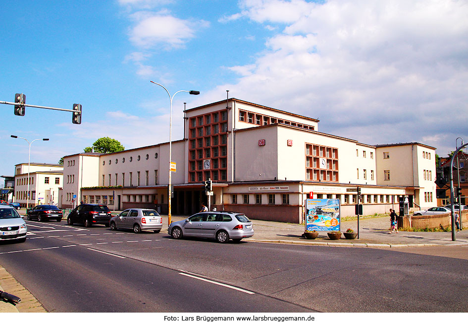 Das Bahnhofsgebäude vom Meißen