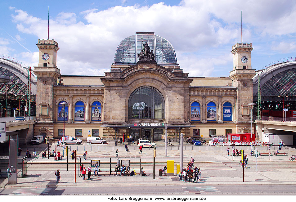 Das Empfangsgebäude von Dresden Hbf