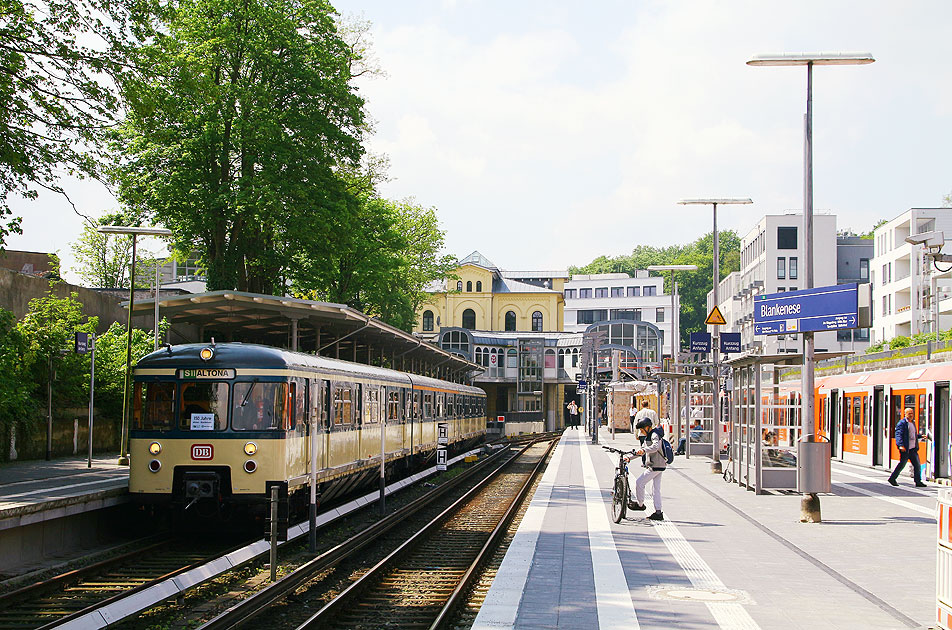 Mit Elektromobilität durch Hamburg: Die S-Bahn in Blankenese