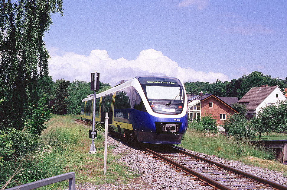 Ein NWB Talent im Bahnhof Osnabrück-Sutthausen