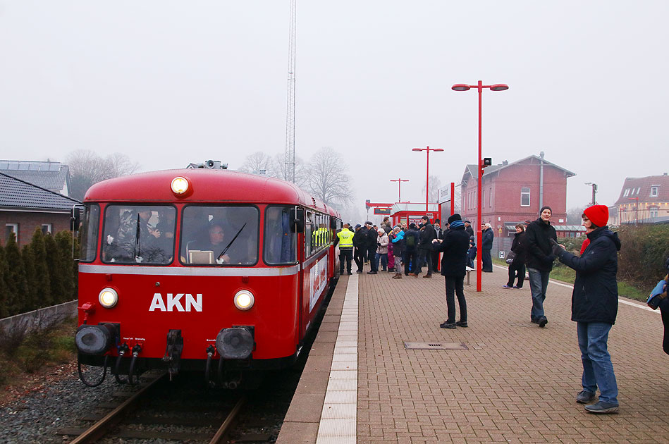 Abschiedsfahrt von den Uerdinger Schienenbussen bei der AKN