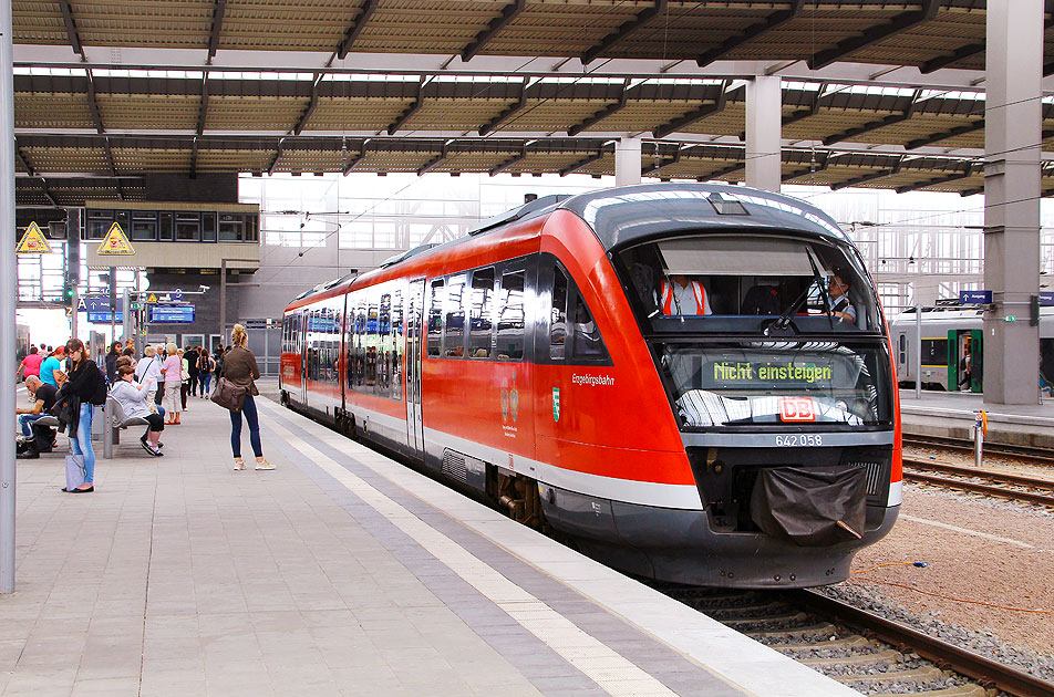 Ein Desiro-Triebwagen von Siemens in Chemnitz Hbf