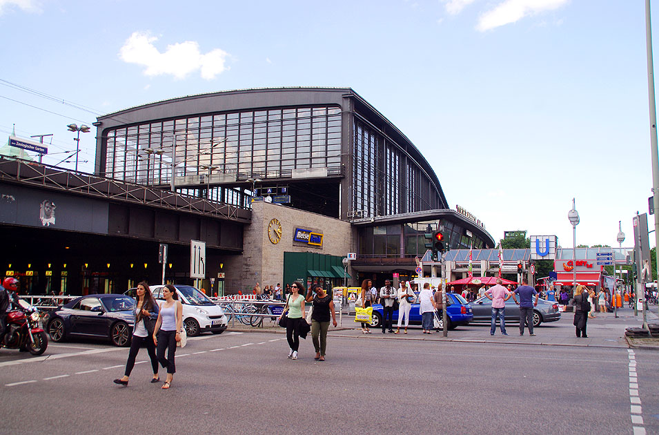 Der Bahnhof Zoo in Berlin