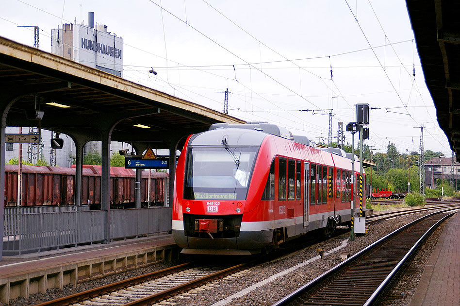 Ein Alstom Lint der DB im Bahnhof Schwerte als Regionalbahn nach Dortmund Hbf