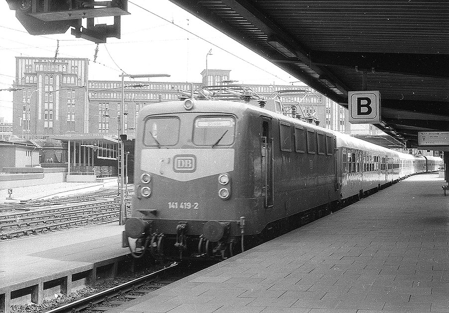 Die City Bahn nach Stade in Hamburg Hbf