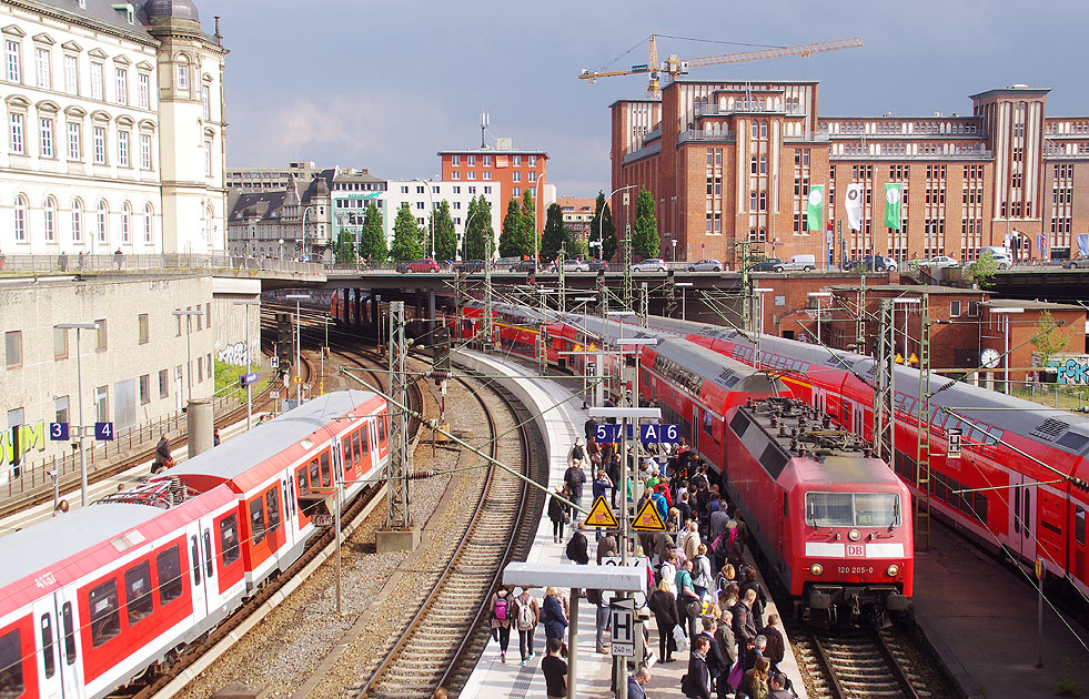 DB Baureihe 120 Hamburg Hbf