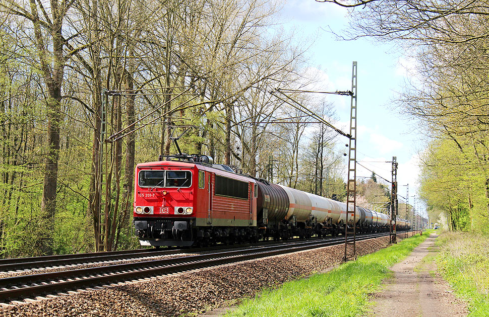 Eine Lok der Baureihe 155 in Prisdorf