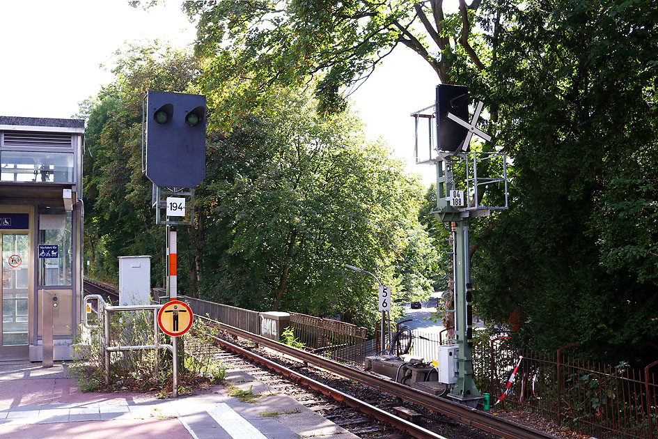 Straßenbahn Halle Hochwasser