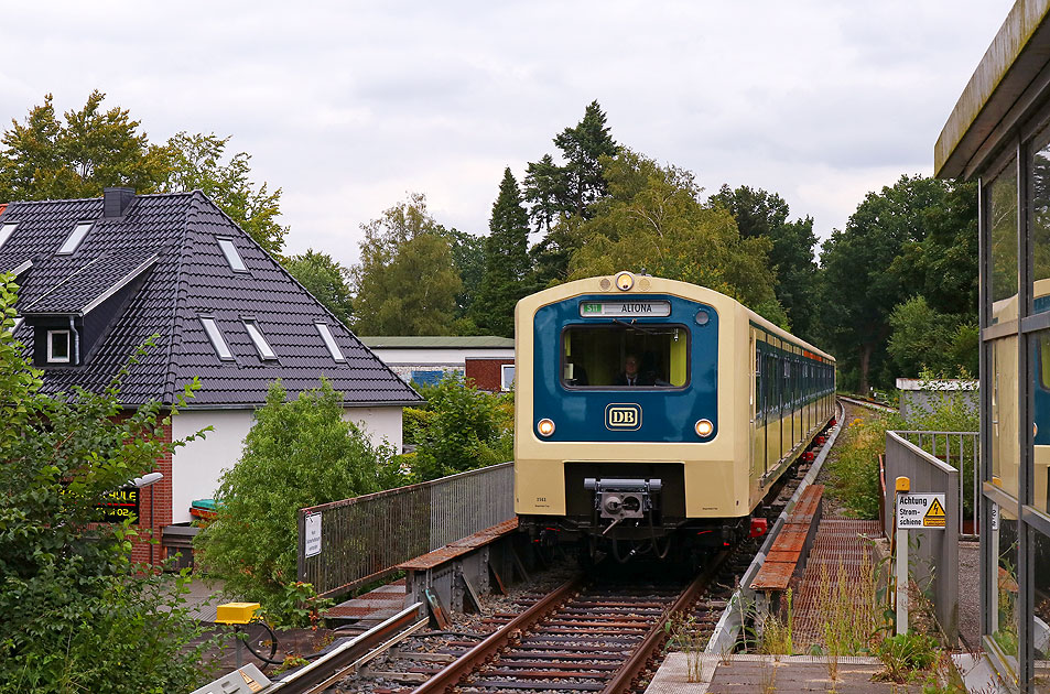 Der Museumszug 472 262 der Hamburger S-Bahn
