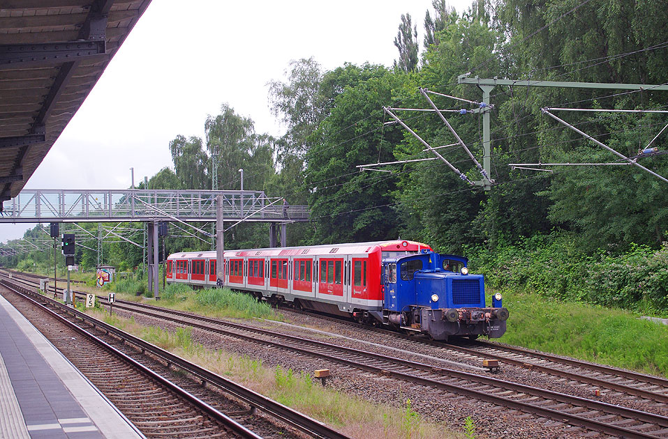 Die EVB K&ouml;f 202 51 im Einsatz bei der Hamburger S-Bahn