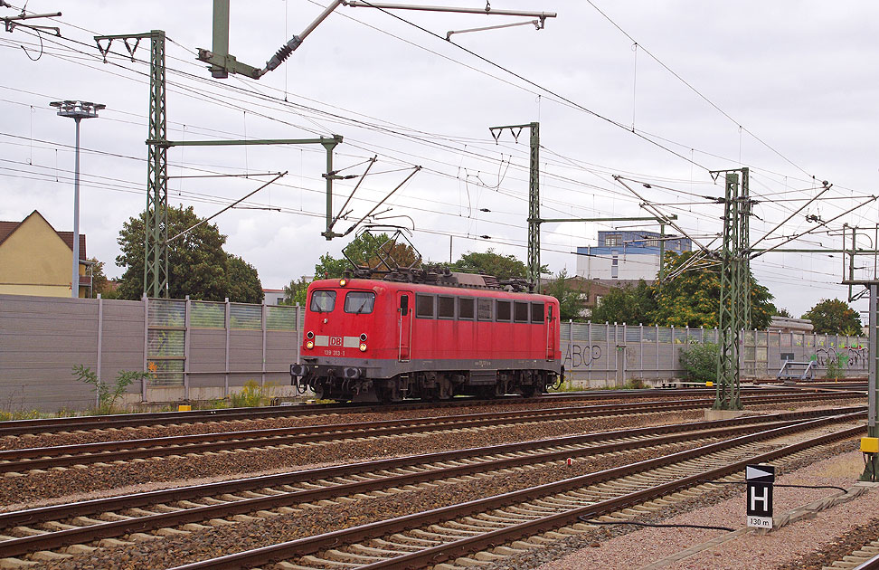 Eine Lok der Baureihe 139 in Erfurt Hbf