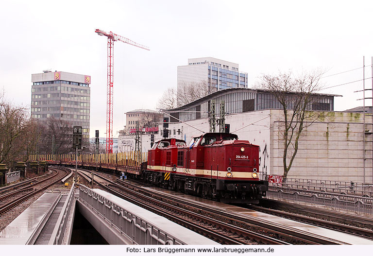 Die Baureihe 204 vormals DR V 100 im Bahnhof Hamburg-Dammtor