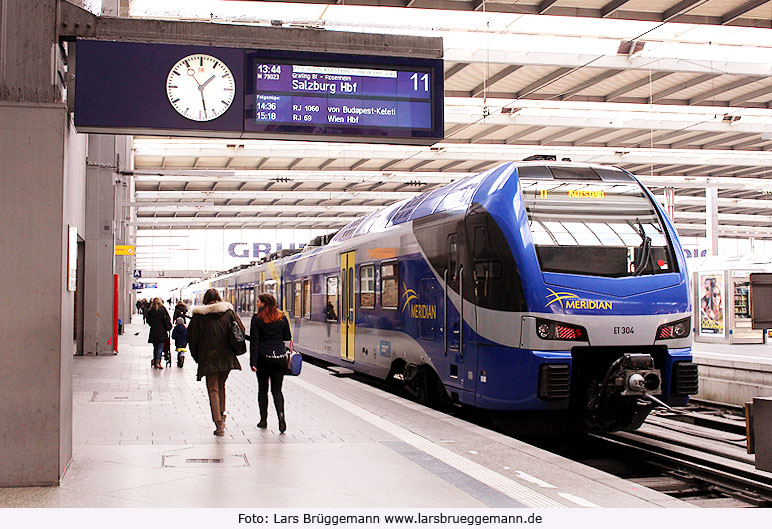 Ein Meridian Triebwagen in München Hbf