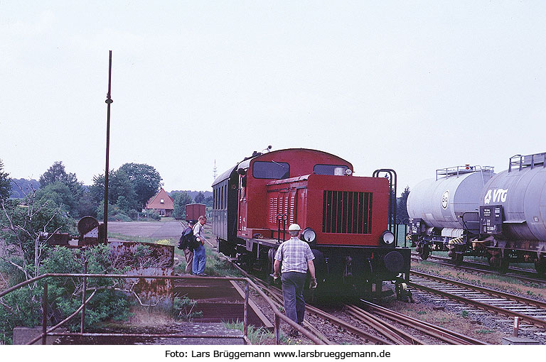 AVL Lok DL 601im Bahnhof Drögennindorf