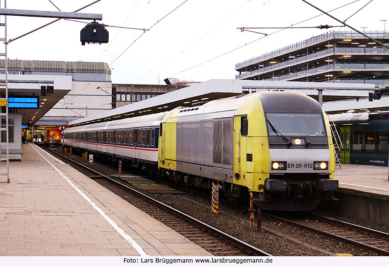 Die NOB in Hamburg-Altona mit National Express Wagen