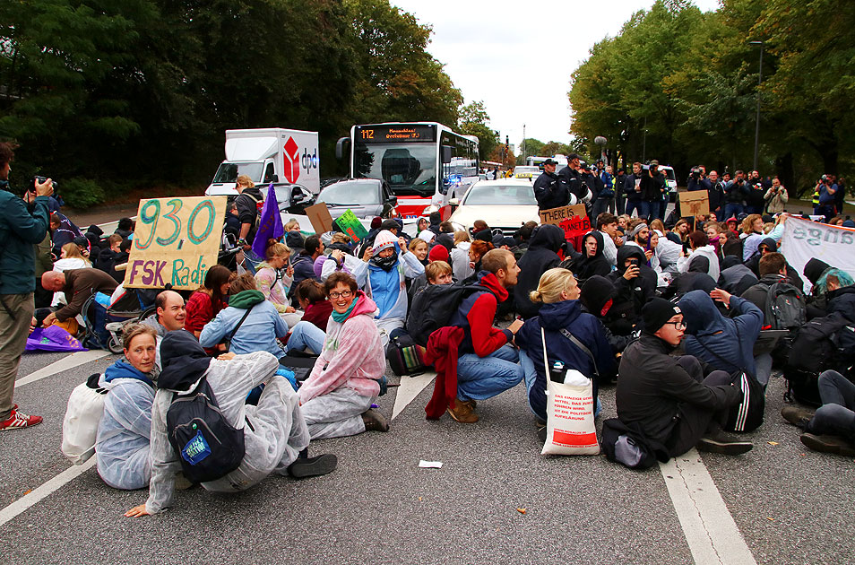 Straßenblockade in Hamburg