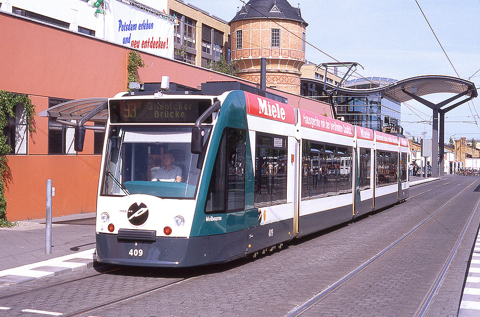 Eine Combino Straßenbahn in Potsdam