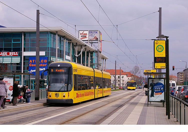 Straßenbahn Dresden am Elbepark