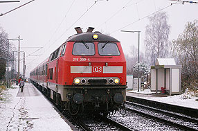 DB Baureihe 218 - Lok 218 399-4 im Bahnhof Kupfermühle