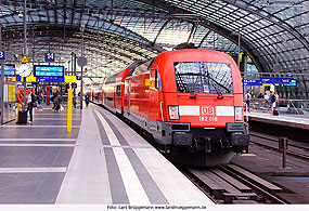 DB Baureihe 182 in Berlin Hbf - Foto: Lars Brüggemann - www.larsbrueggemann.de