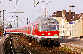 Wendezug im Bahnhof Neumünster