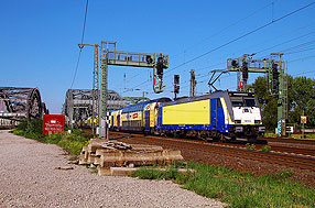 Die Metronom Lok 146 514 in Hamburg