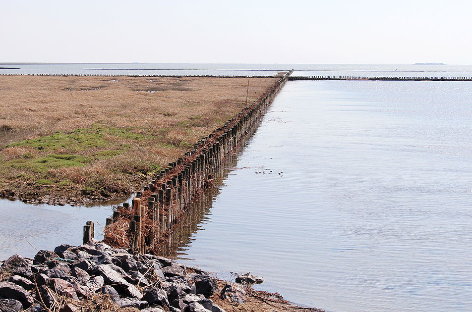 Die Nordsee am Deich in Dagebüll