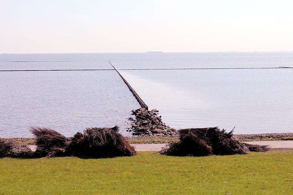 Die Nordsee am Deich in Dagebüll