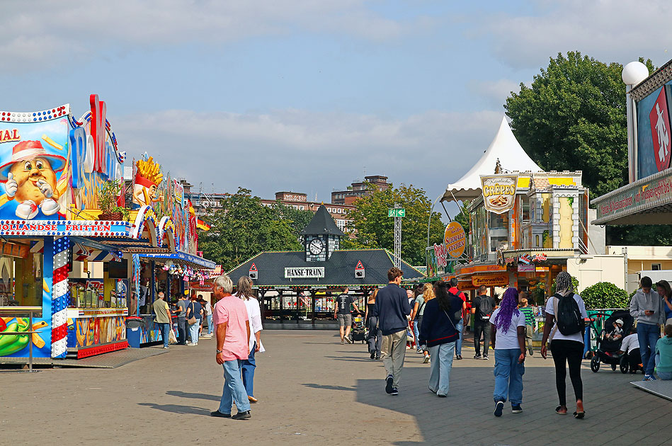 Der Hamburger Dom das große Volksfest in Hamburg