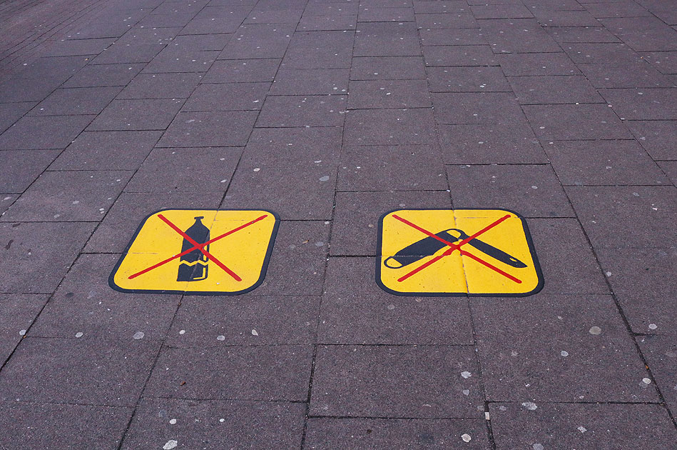 Glasflaschen- und Waffenverbot auf der Reeperbahn