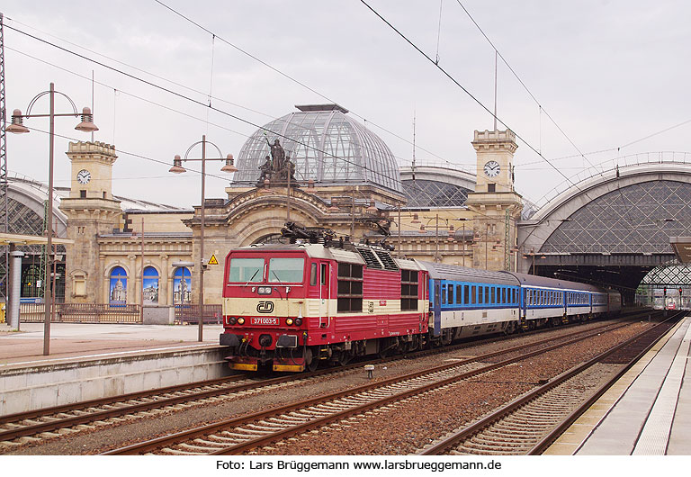 CD Knödelpresse - Baureihe 371 - Dresden Hbf
