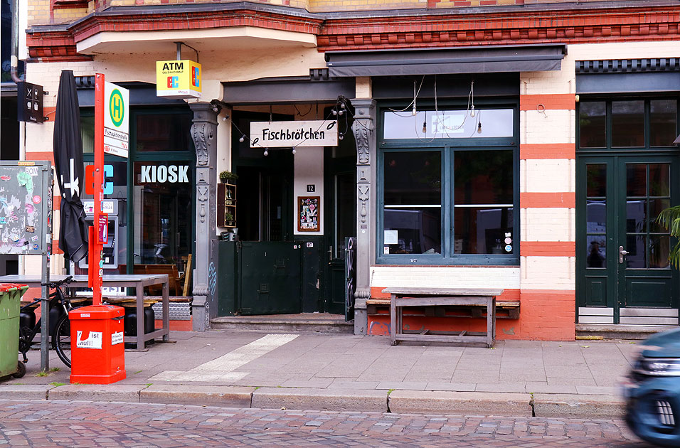 Lütt & Lecker an der Haltestelle Fischauktionshalle