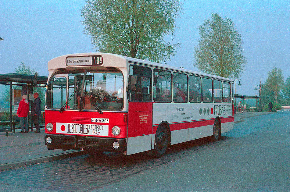 PVG / Uetersener Eisenbahn Bus Bahnhof ZOB Wedel