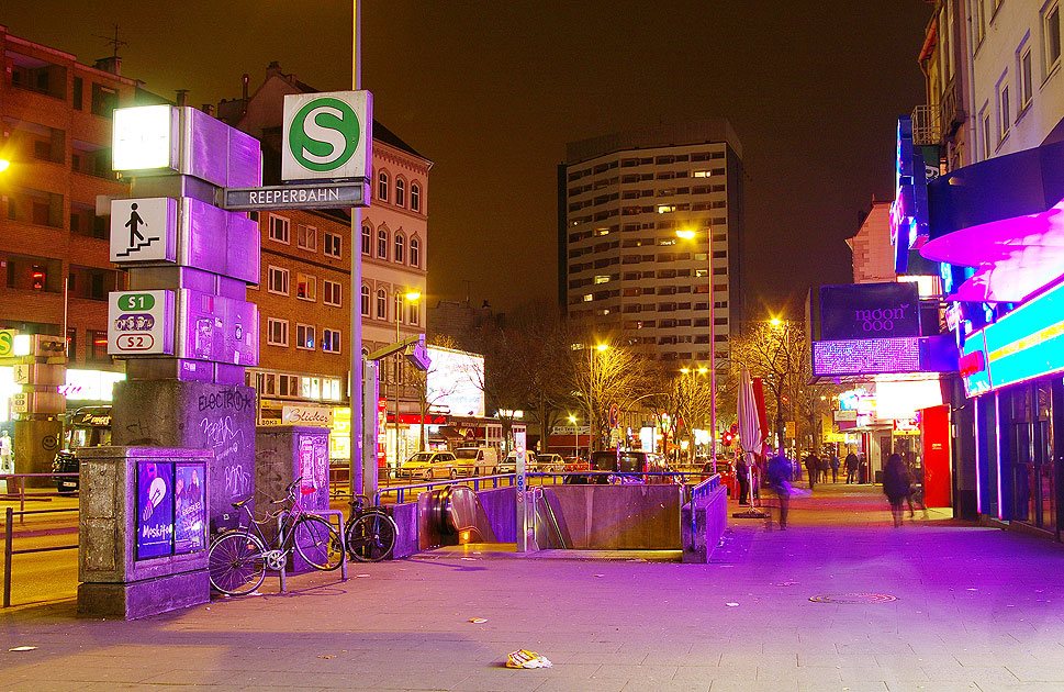 Der Bahnhof Reeperbahn von der Hamburger S-Bahn auf St. Pauli