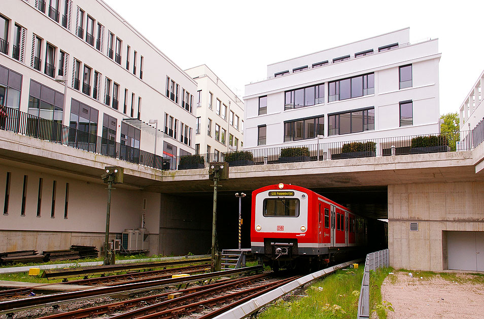 DB Baureihe 472 im Bahnhof Hamburg-Blankenese