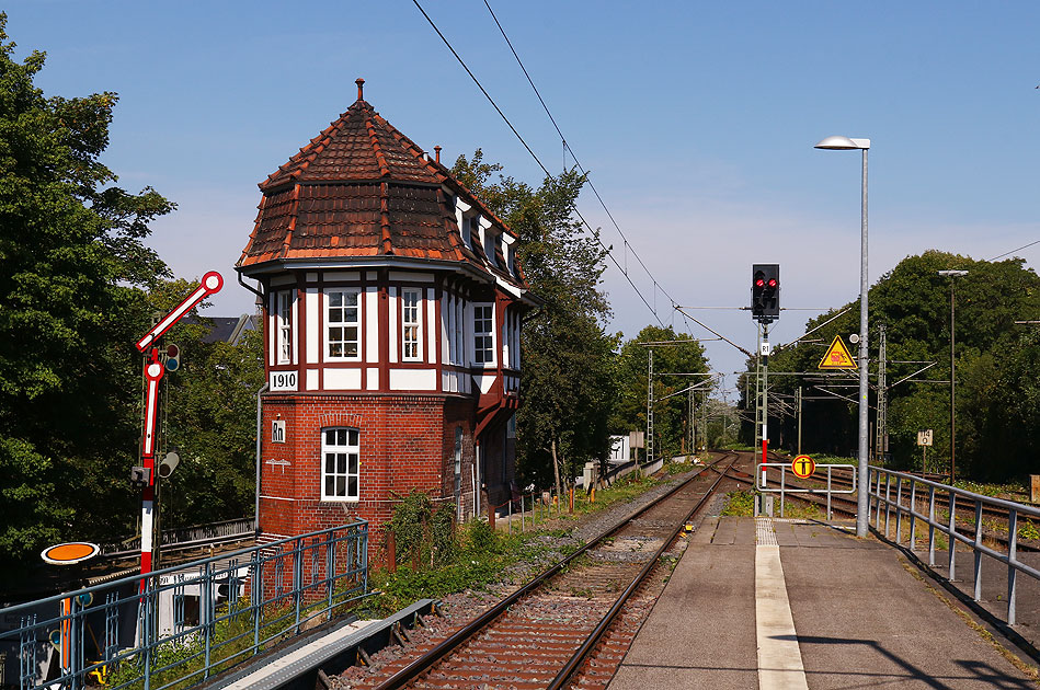 Das Museums-Stellwerk von 1912 Rn in Rendsburg der Rendsburger Eisenbahnfreunde