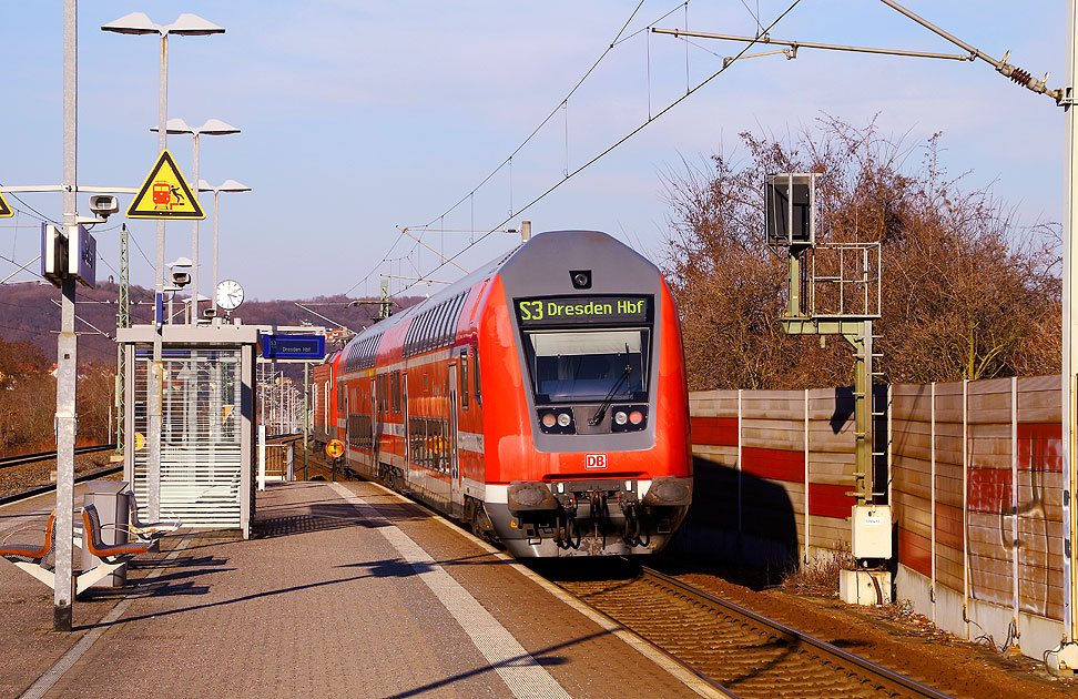 Der Bahnhof Freital-Deuben - Ein Halt der S-Bahn Dresden - LInie S3 Dresden Hbf - Tharandt