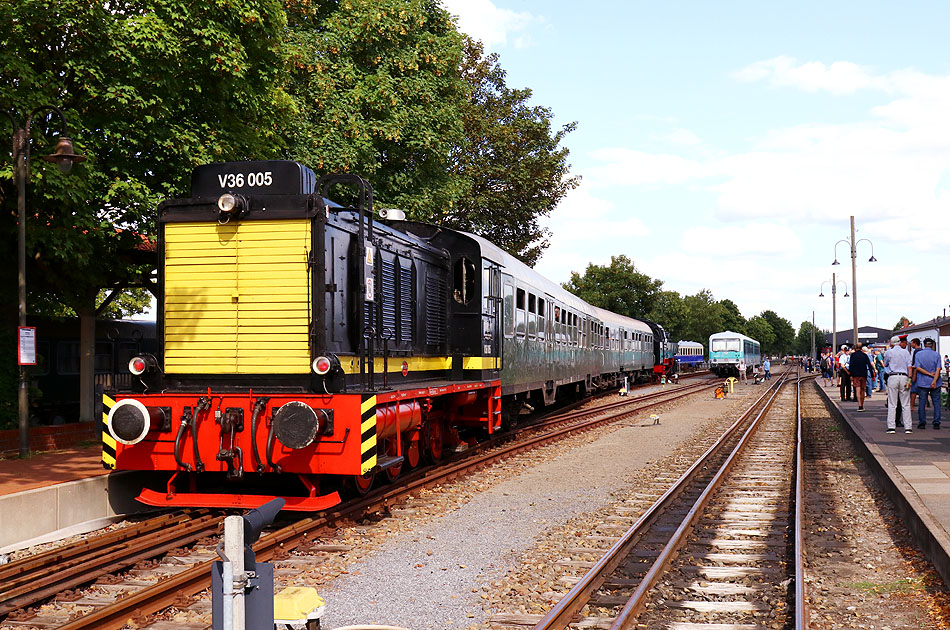 Die V 36 005 im Bahnhof Bruchhausen-Vilsen