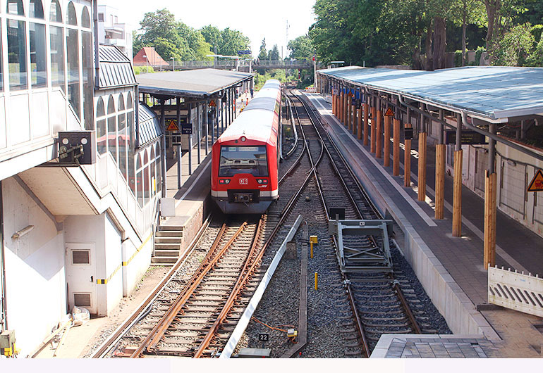 Der Bahnhof Blankenese der S-Bahn in Hamburg
