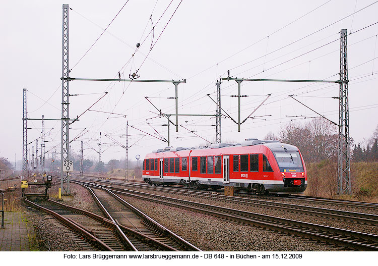 Ein Lint-Triebwagen der DB im Bahnhof Büchen