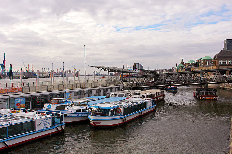 Die  Barkasse Paul Abicht in Hamburg