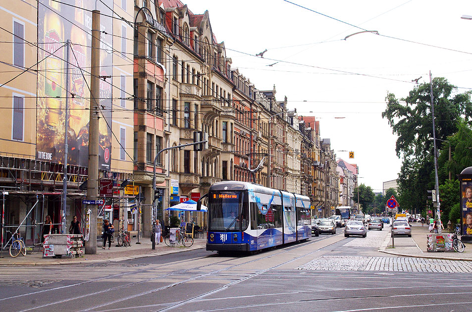 Straßenbahn in Dresden Haltestelle Bischofsweg