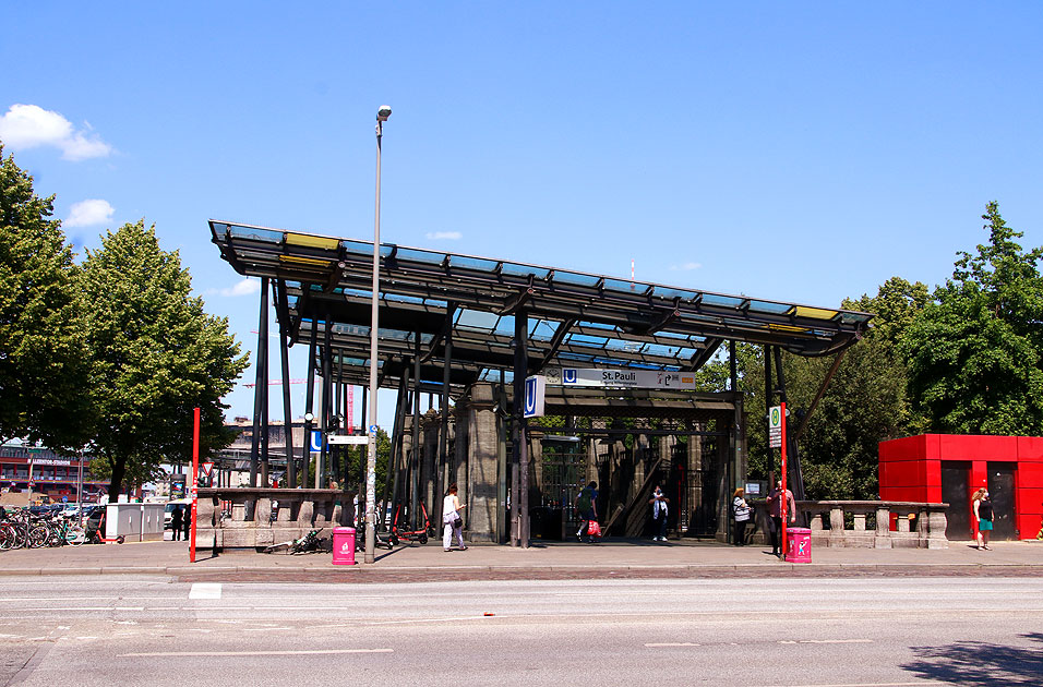 U-Bahn Bahnhof St. Pauli in Hamburg