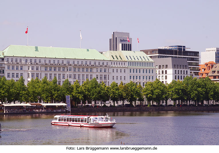 Alsterdampfer Quarterslüüd auf der Binnenalster