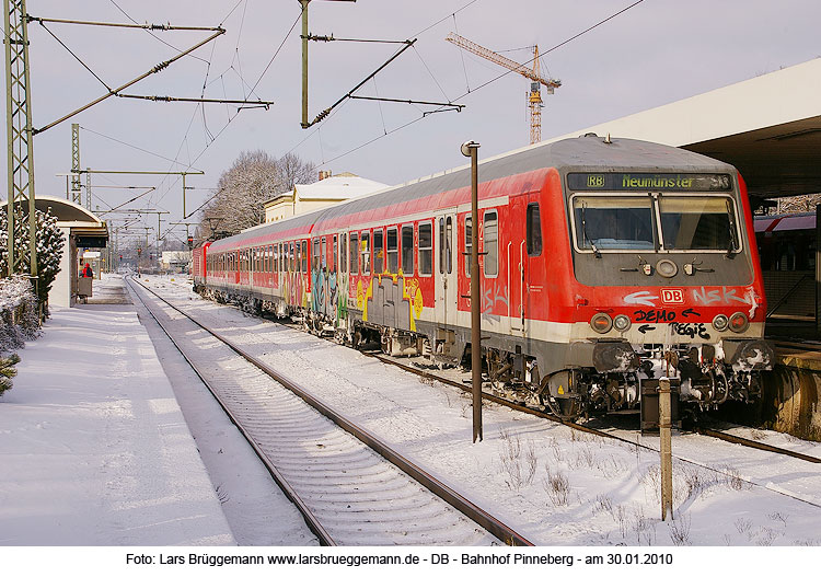 Eine DB Regionalbahn in Pinneberg