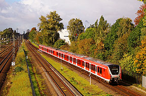 S-Bahn Billwerder Moorfleet in Hamburg